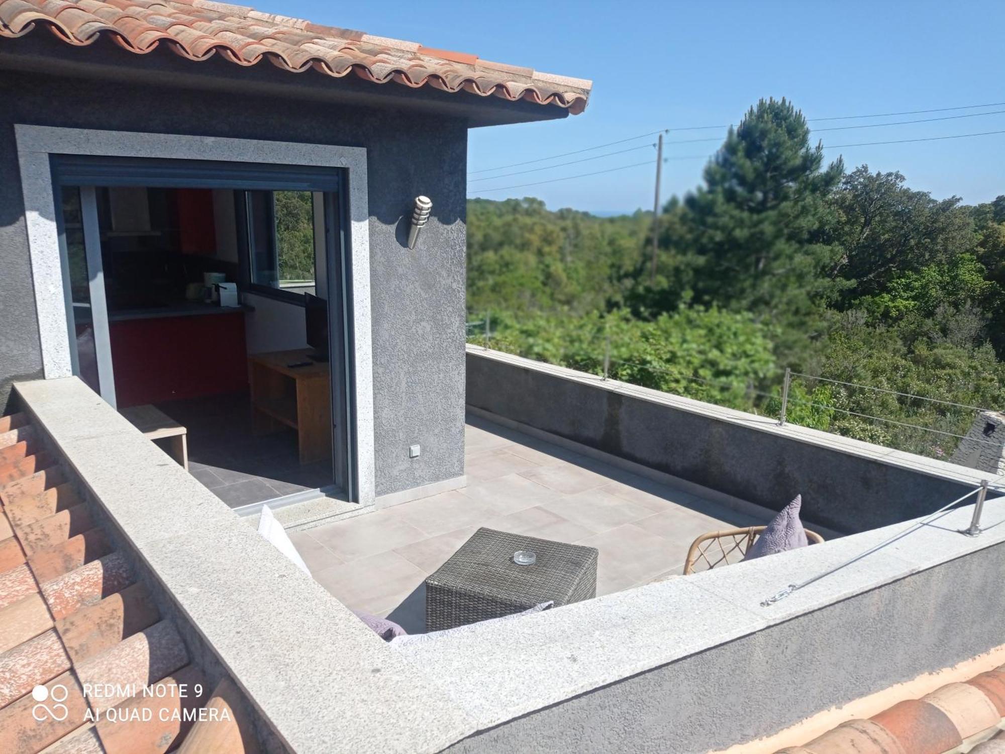 Chez J, Appartement A L'Etage, T3 Lecci Εξωτερικό φωτογραφία