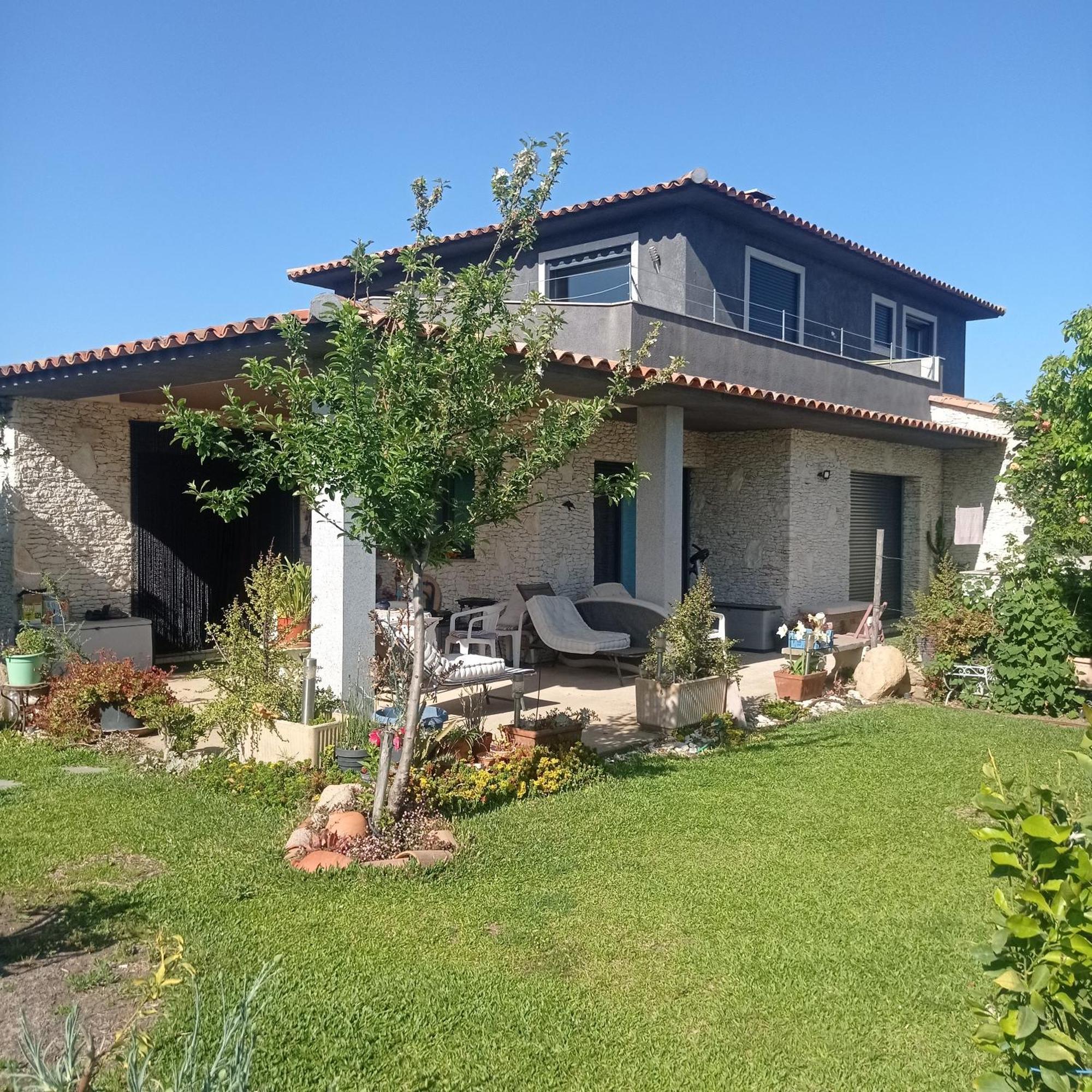 Chez J, Appartement A L'Etage, T3 Lecci Εξωτερικό φωτογραφία